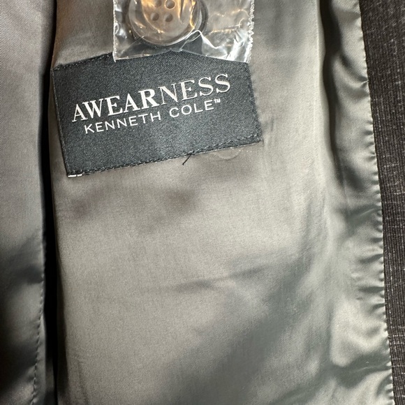 Awearness Kenneth Cole Men's Mock Neck Jacket in Charcoal - Picture 5 of 8